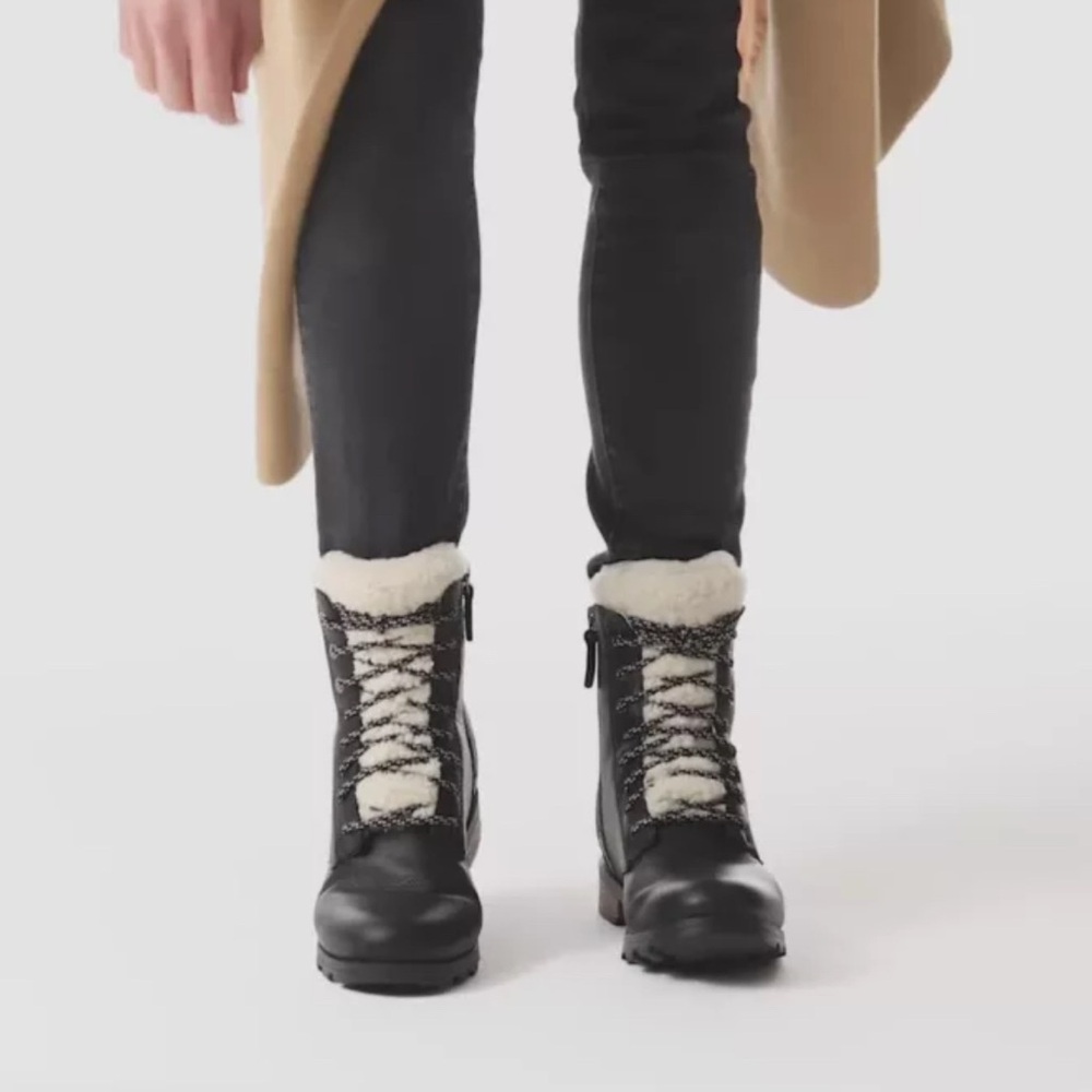 Sorel Emile Genuine Short Lace-up Boot -NWT